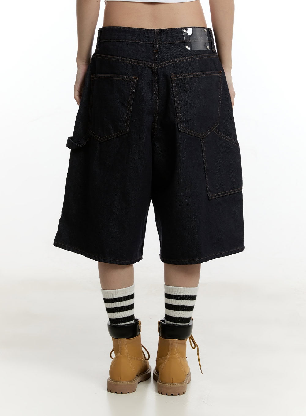 carpenter-denim-wide-leg-jorts-cy501