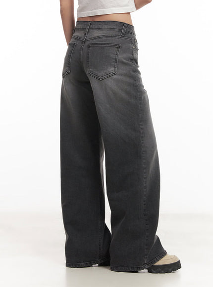 Mari Washed Mid-Rise Wide-Leg Jeans CM528