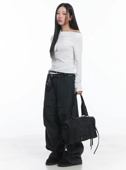 button-trim-wide-leg-pants-cj514