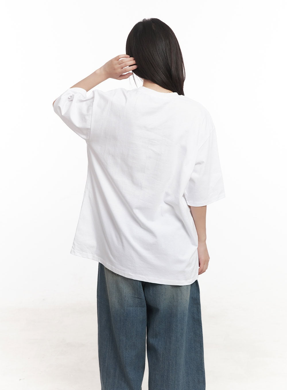 relaxed-fit-graphic-tee-ca525