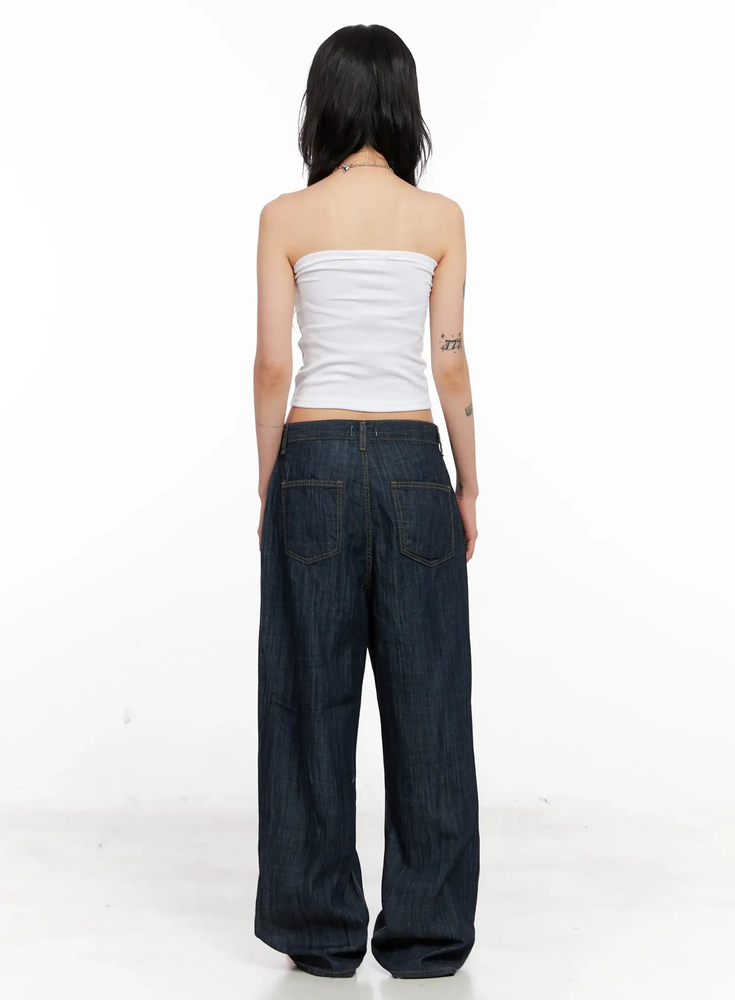 saebi-button-detail-jeans-cl528