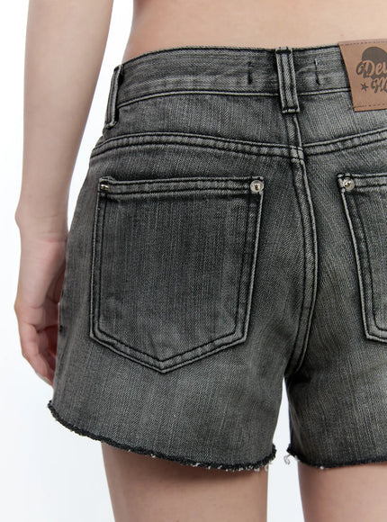 Washed Cubic Accent Denim Shorts CG501