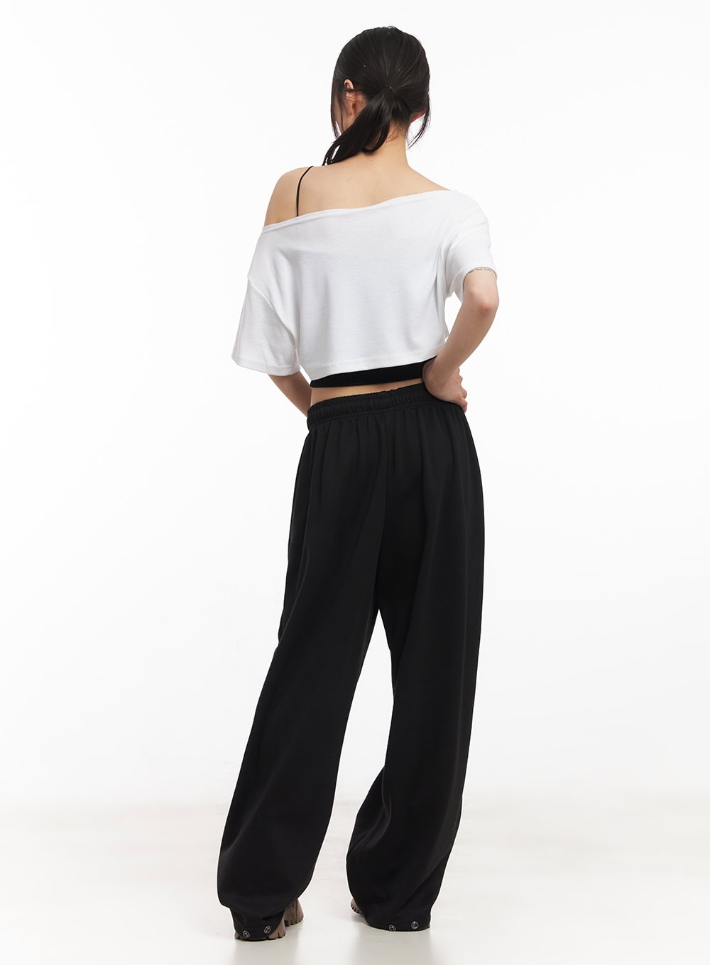 striped-wide-fit-sweatpants-ca523