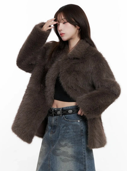 chic-faux-fur-coat-in514