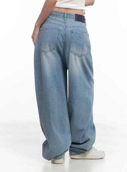hani-light-wash-wide-leg-jeans-cu517