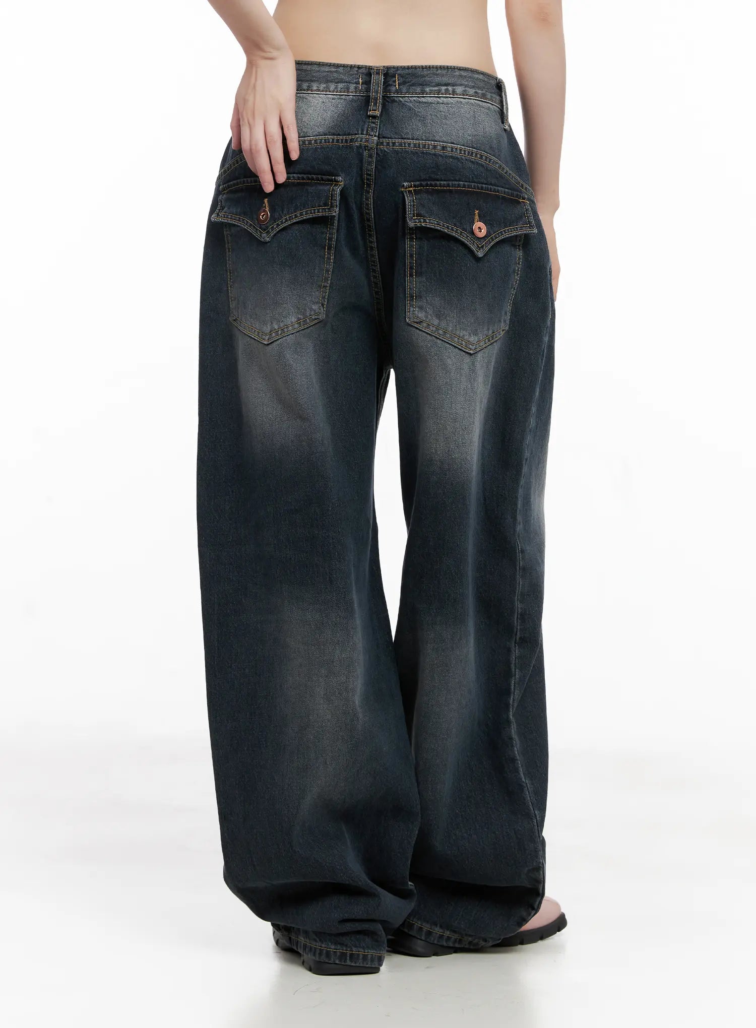 celi-vintage-wash-wide-leg-jeans-cg515