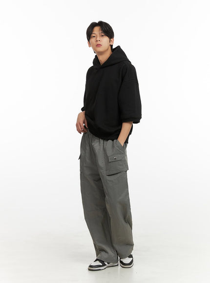 mens-wide-fit-cargo-pants-iu405