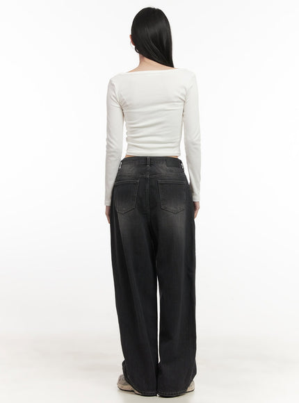 buttoned-slim-fit-crop-top-cf514