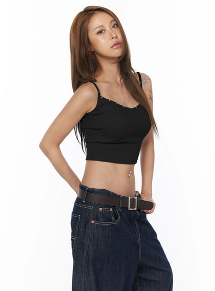 studded-crop-tank-top-cu502 / Black