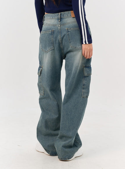 washed-denim-cargo-jeans-in302