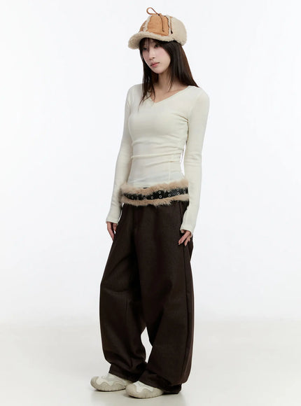 slim-fit-v-neck-long-sleeve-top-cn524