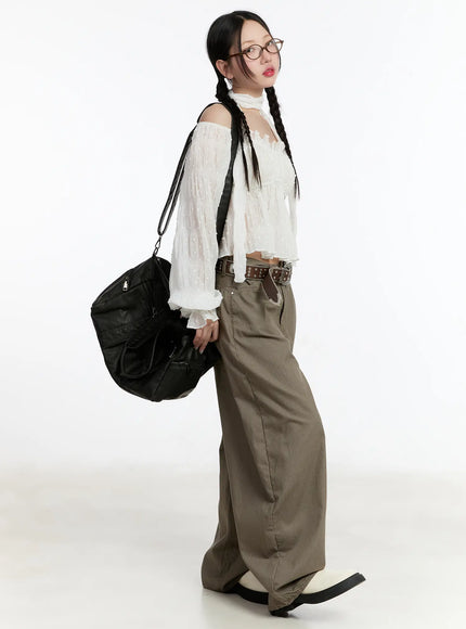 off-shoulder-lace-ruffle-blouse-cm511