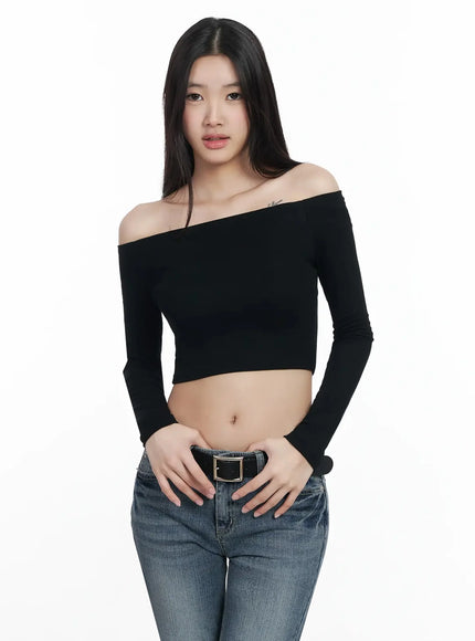 off-shoulder-ribbed-crop-top-im503