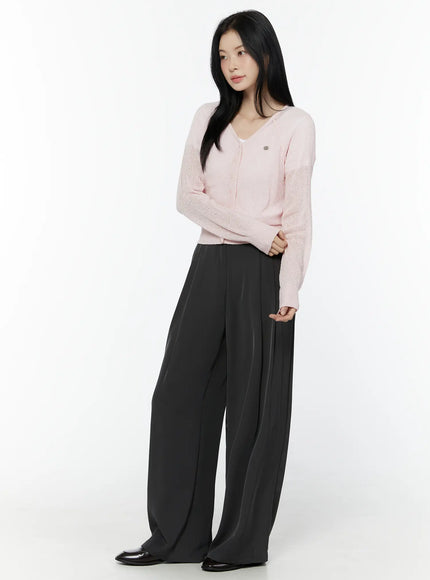 v-neck-boucle-crop-cardigan-iu503