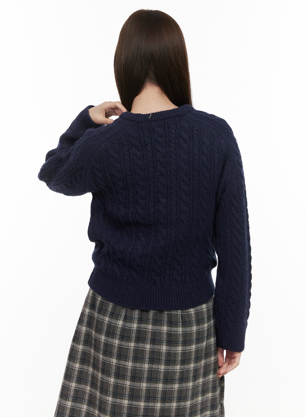 cable-knit-essential-sweater-od412