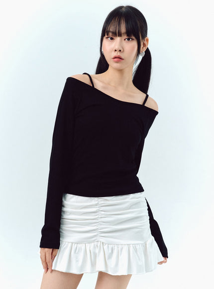 off-shoulder-long-sleeve-top-ig304