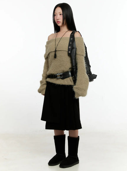 Loose Fit Off-Shoulder Knit Sweater CN505