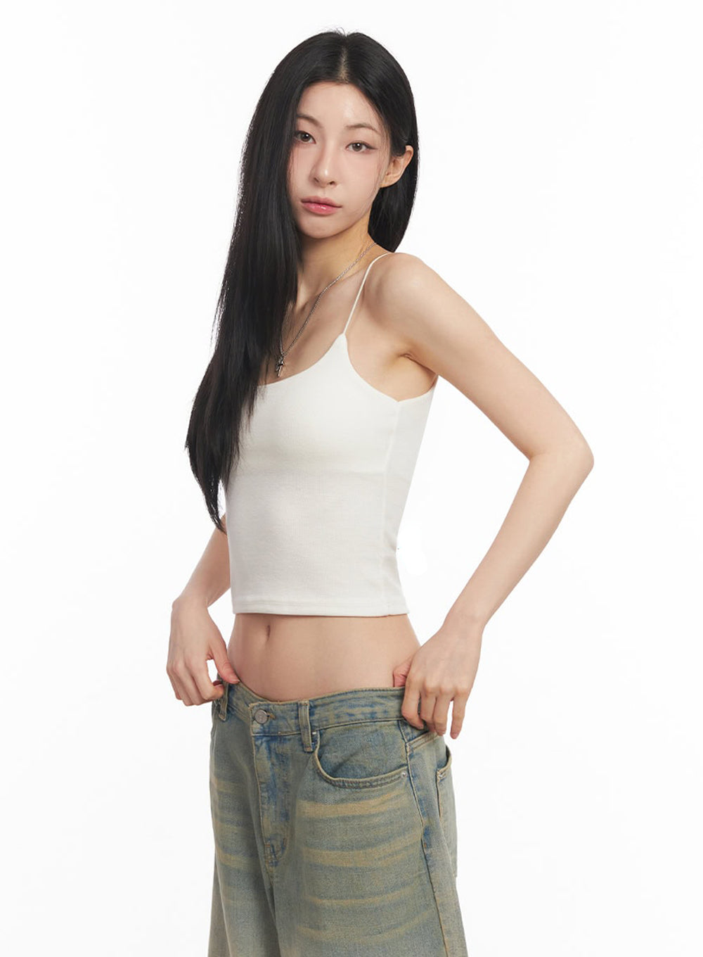 essential-stretchy-crop-cami-top-iy529