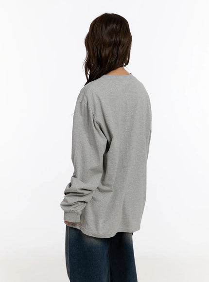 oversized-graphic-print-long-sleeve-top-cn527