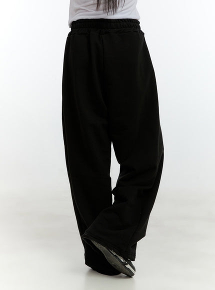 essential-pintuck-wide-leg-sweatpants-cf507