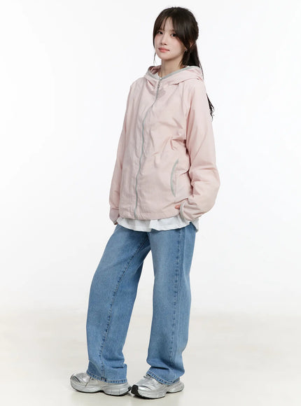 lightweight-hooded-windbreaker-cm505