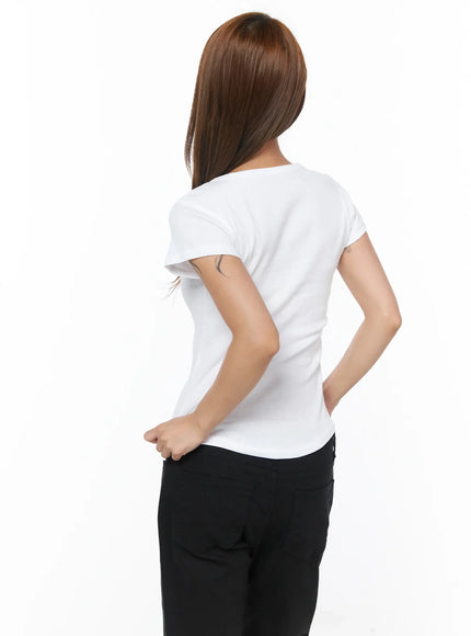 studded-cross-slim-fit-tee-cu501