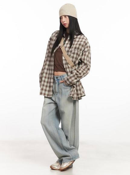 oversized-plaid-print-button-down-shirt-ca514