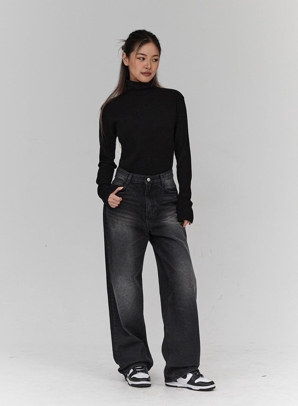 Light Washing Wide Leg Black Jeans CN23