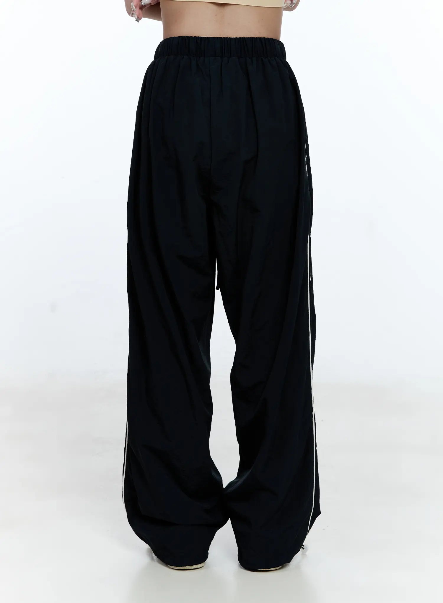 nylon-wide-leg-track-pants-cg512