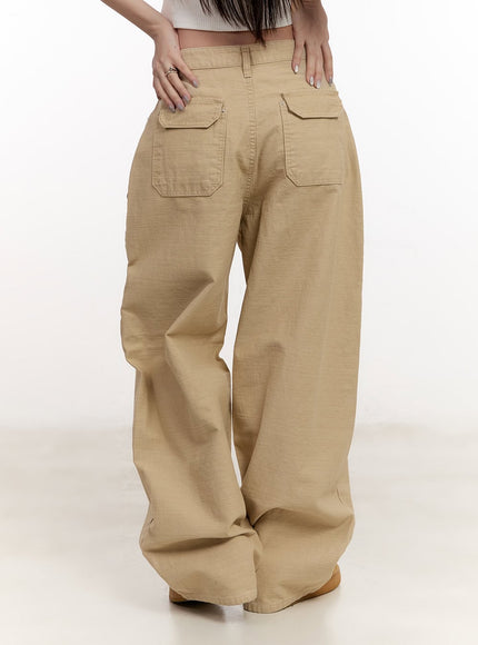 Wide-Fit Cargo Pants CM507