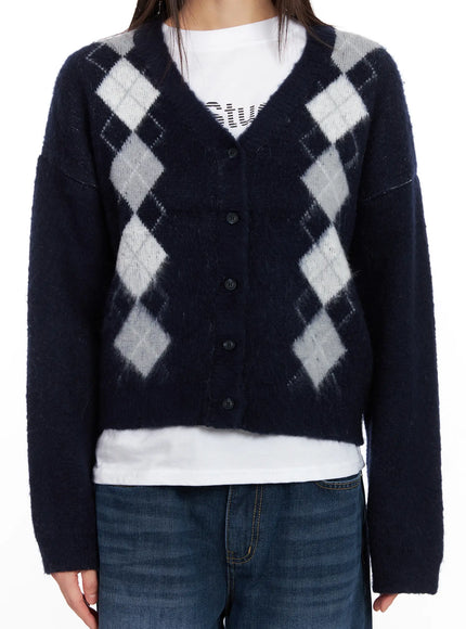 argyle-brush-cardigan-cn521