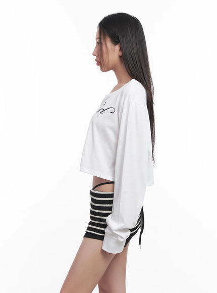 long-sleeve-graphic-off-shoulder-top-cu516