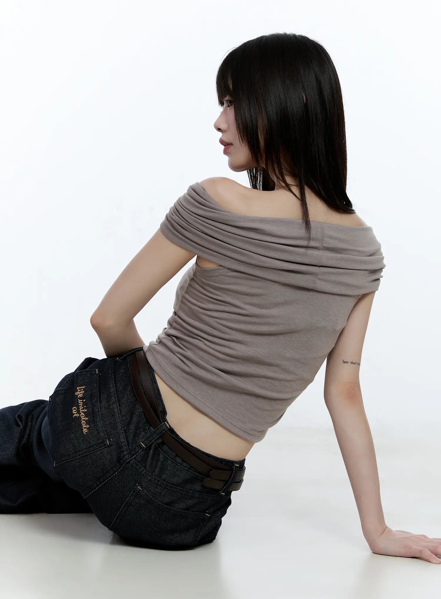minjoo-no-fade-flared-jeans-cg511