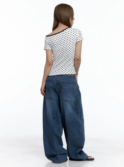 polka-dot-off-shoulder-top-cl510