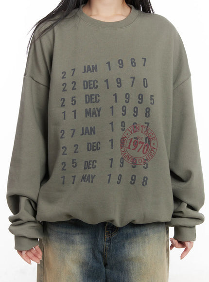 comfy-graphic-oversized-sweatshirt-cd530