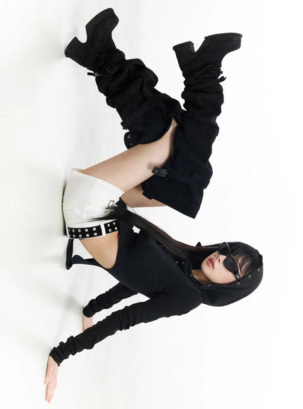 low-rise-buckle-shorts-cf519