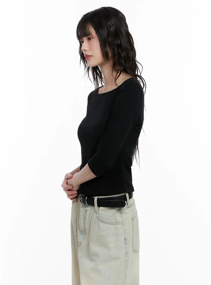 minimalist-black-boat-neck-top-il531