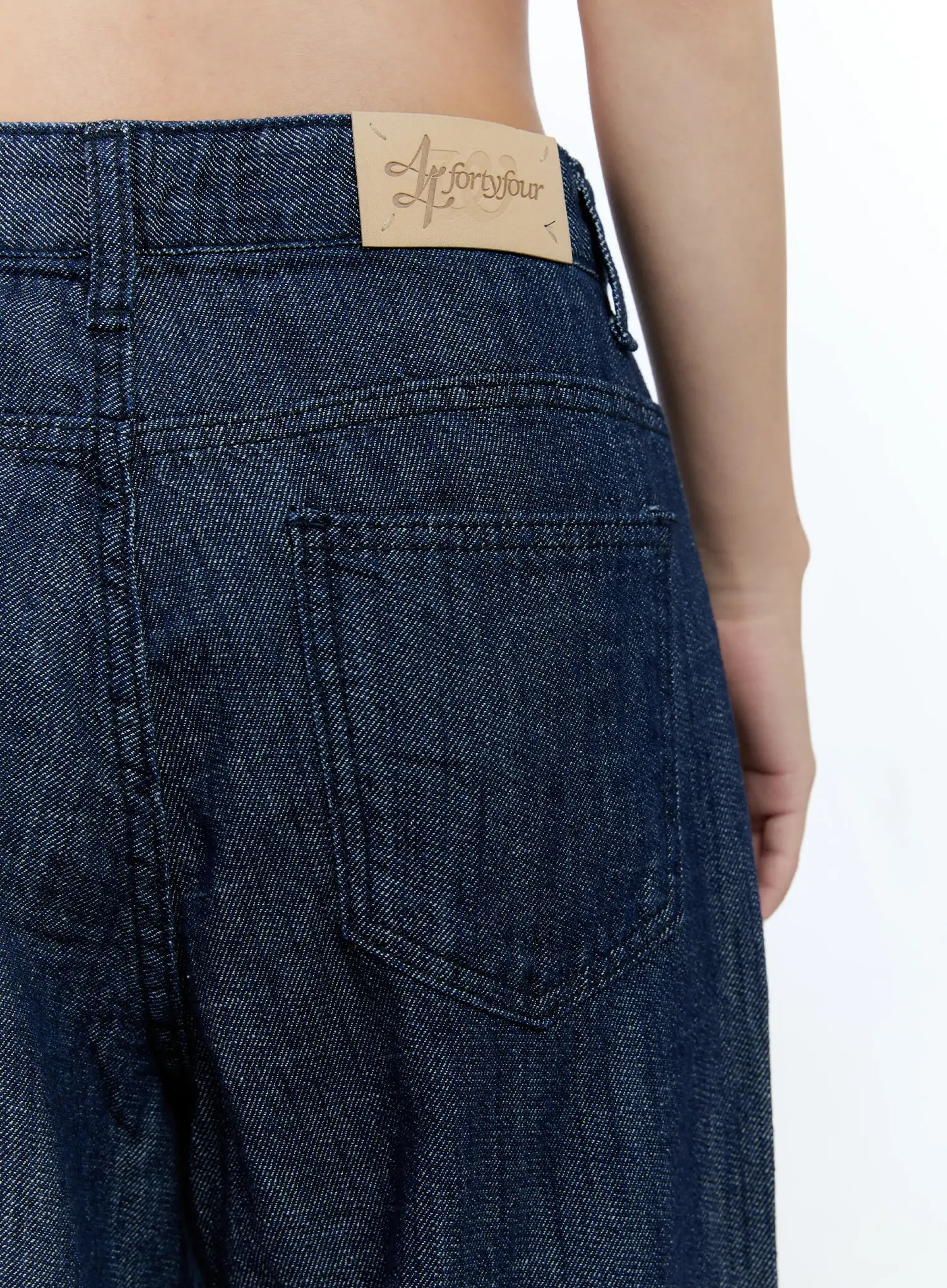 gabin-wide-leg-relaxed-fit-denim-jeans-cl530