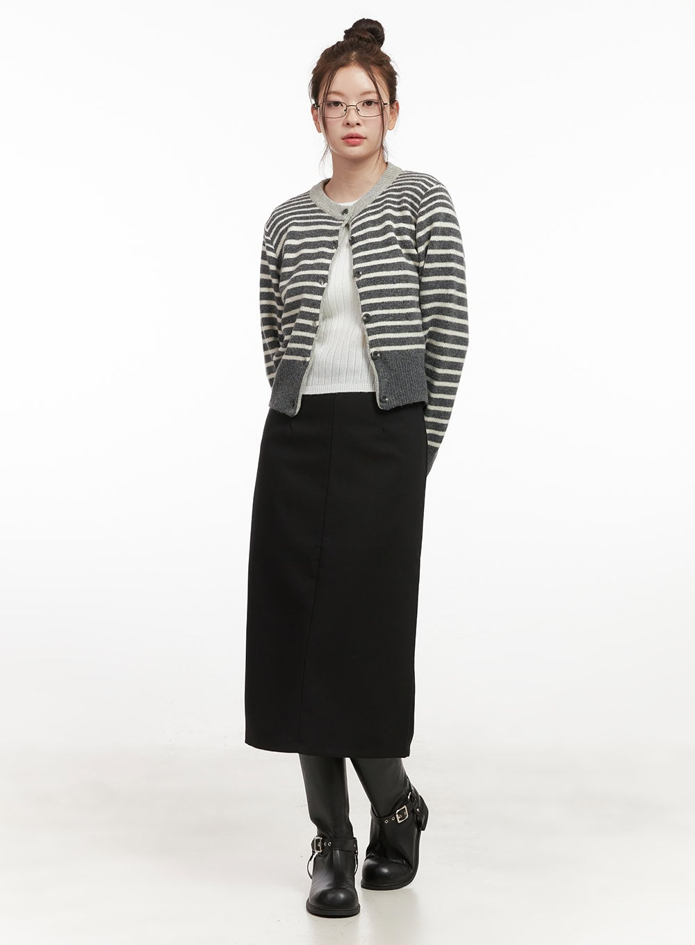 stripe-buttoned-cardigan-if505