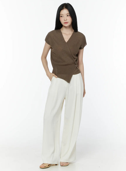 v-neck-button-wrap-short-sleeve-knit-top-iu503