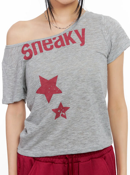 off-shoulder-star-graphic-tee-cl529