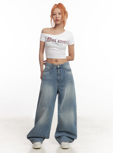 Graphic One-Shoulder Crop Top IA517