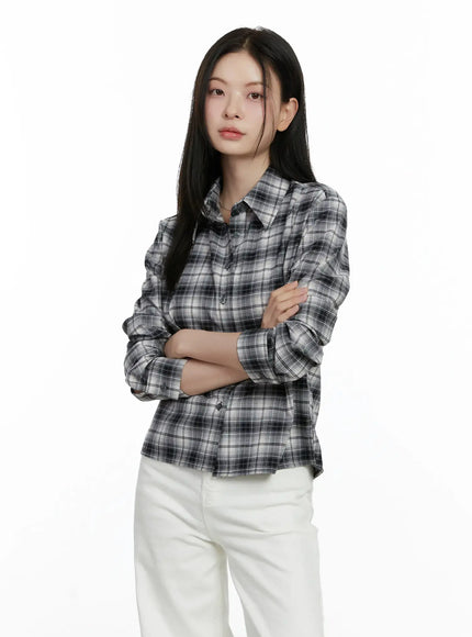 plaid-crop-long-sleeve-shirt-f502