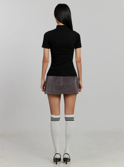 Velvet Low-Rise Mini Skirt IJ502