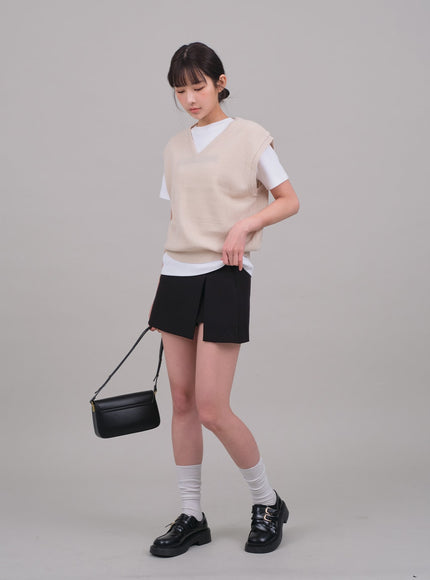 Skirt with Front Slit C2701