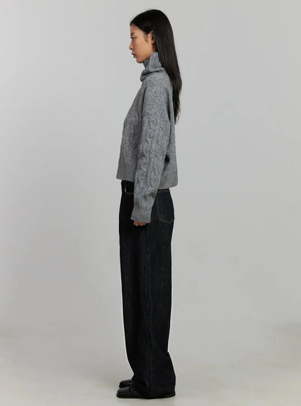 Cable Knit Turtleneck Sweater IJ502