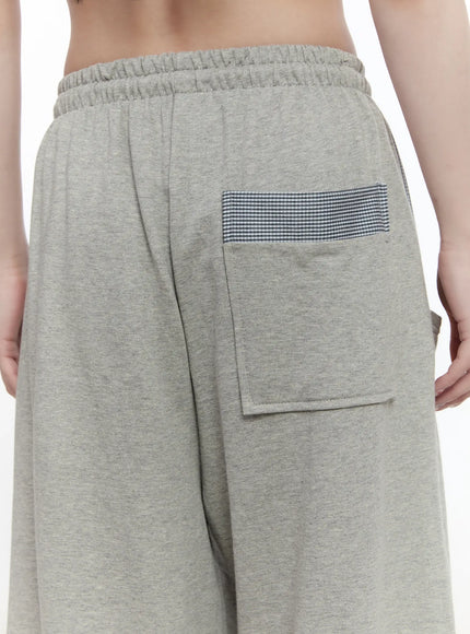 Two-Toned Wide-Leg Sweatpants CA502
