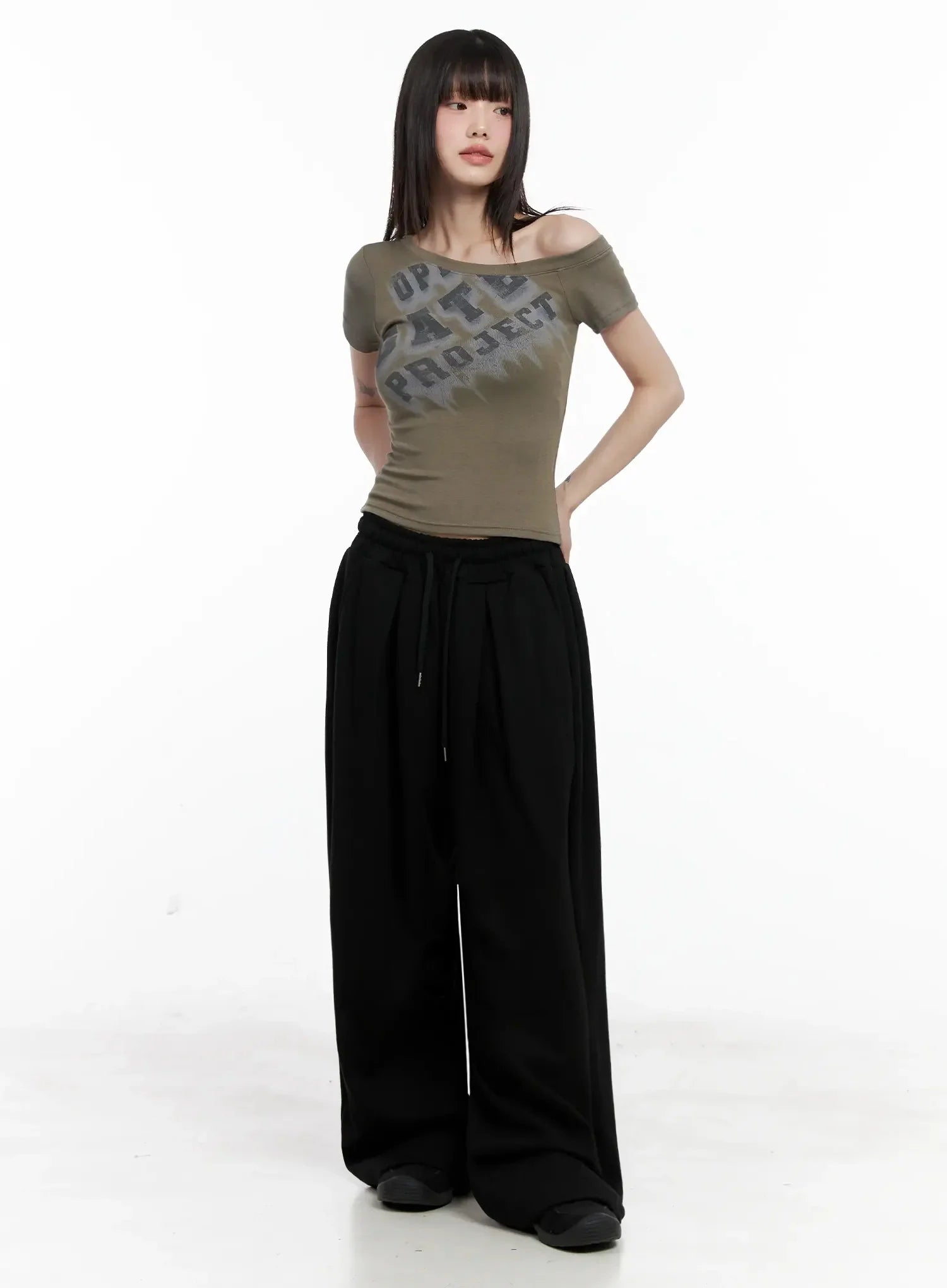 wide-leg-drawstring-sweatpants-il528