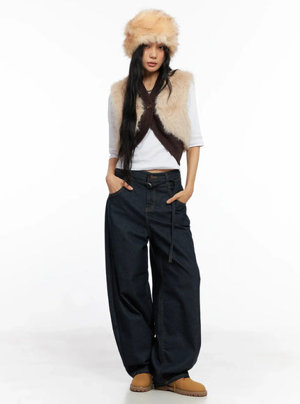 midnight-faux-fur-crop-vest-co528