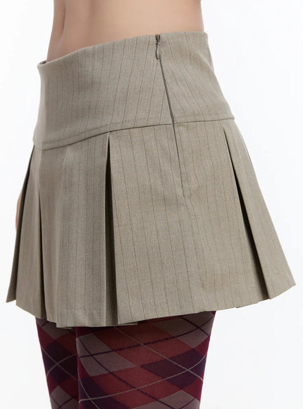 chic-striped-pleated-mini-skirt-cm511